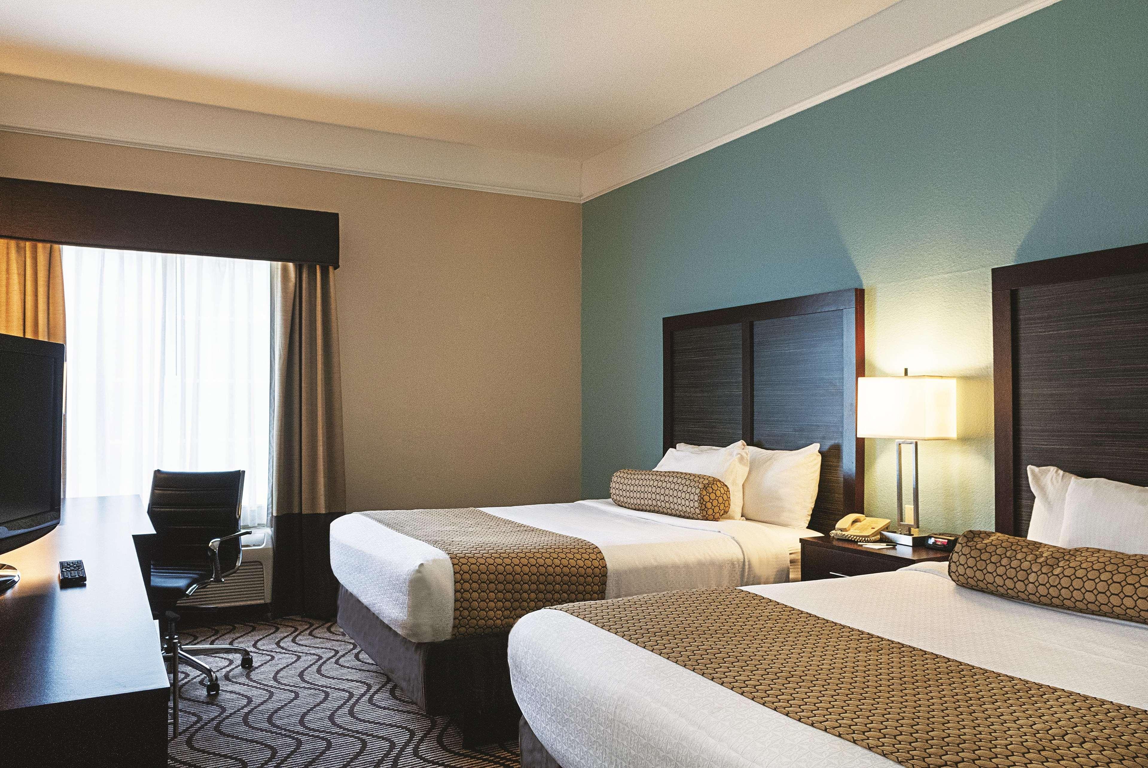 La Quinta By Wyndham Houma Hotel Exterior photo